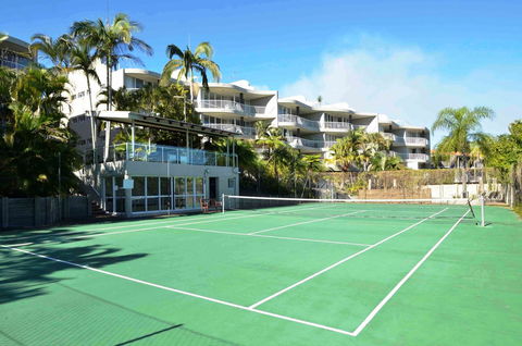Noosa Hill Resort - Tourism Townsville 32