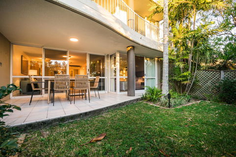 Noosa Hill Resort - Tourism Townsville 9