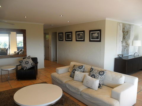 Myuna Holiday Apartments - Tourism Townsville 37