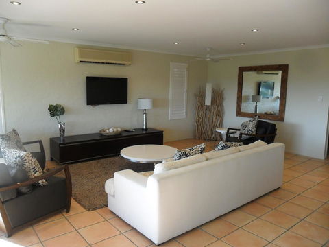 Myuna Holiday Apartments - Tourism Townsville 34