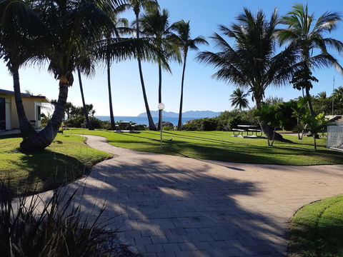 Whitsunday Sands Resort - Tourism Townsville 20