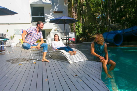 Rainbow Bay Backpackers - Tourism Townsville 3