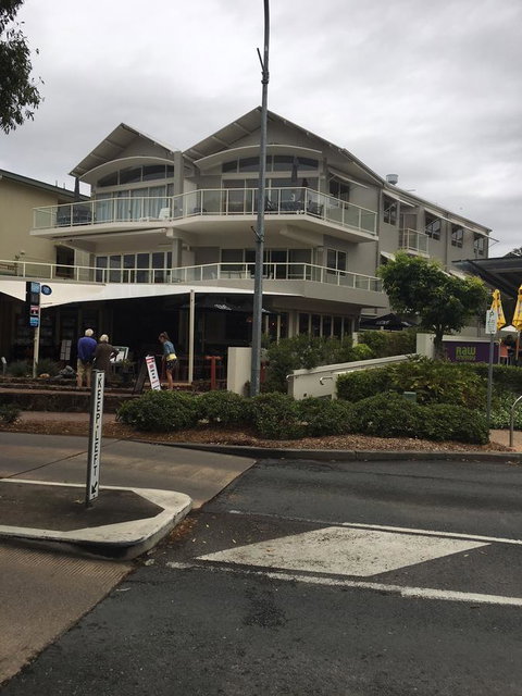 Riverside - Tourism Townsville 0