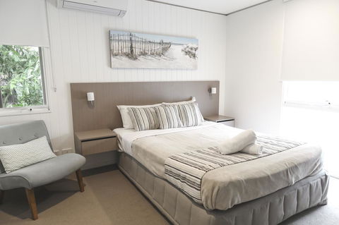 The Hastings Beach Houses - Tourism Townsville 19
