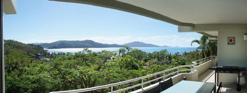 Poinciana 112 - Tourism Townsville 4