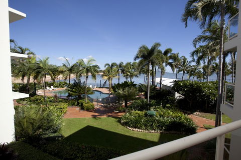 Mariners North Holiday Apartments - Tourism Townsville 15
