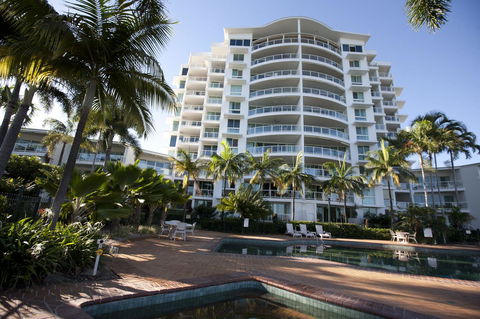 Mariners North Holiday Apartments - Tourism Townsville 9