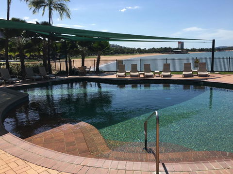 Mariners North Holiday Apartments - Tourism Townsville 6