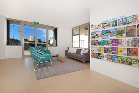Allure Hotel & Apartments - Tourism Townsville 16