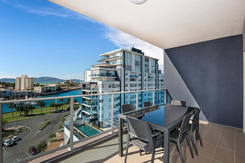 Allure Hotel & Apartments - Tourism Townsville 12