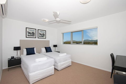 Allure Hotel & Apartments - Tourism Townsville 17