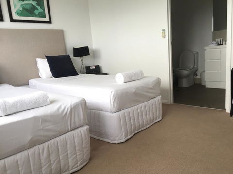 Allure Hotel & Apartments - Tourism Townsville 31