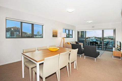 Allure Hotel & Apartments - Tourism Townsville 7