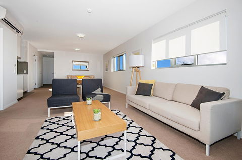 Allure Hotel & Apartments - Tourism Townsville 8