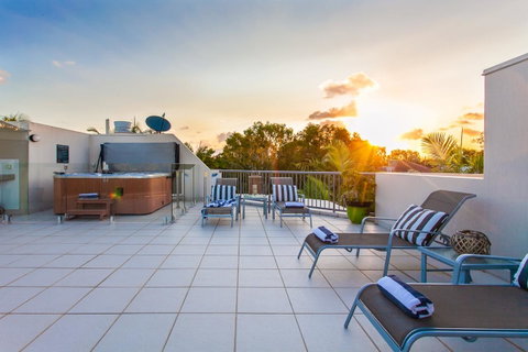 Noosa Tropicana - Tourism Townsville 19