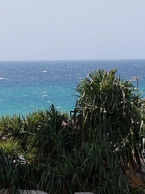 Surfers Chalet - Tourism Townsville 27