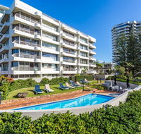 Surfers Chalet - Tourism Townsville