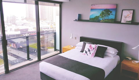 Circle Luxury Holidays - Tourism Townsville 23