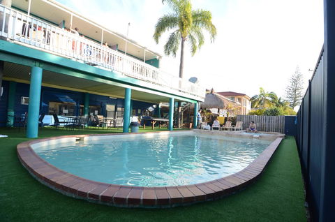 Backpackers In Paradise 18-35 Hostel - Tourism Townsville 22