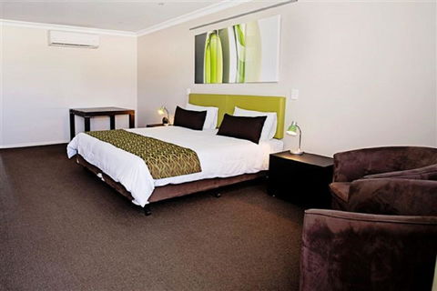Drovers Motor Inn - Tourism Townsville 6