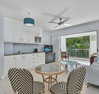 Couples private spa beach getaway - Tourism Townsville
