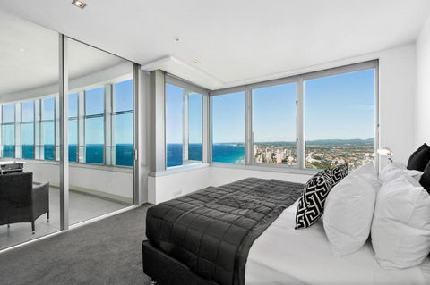 Q1 Resort & Spa - Official - Tourism Townsville 35