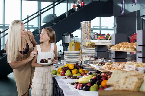 Q1 Resort & Spa - Official - Tourism Townsville 21