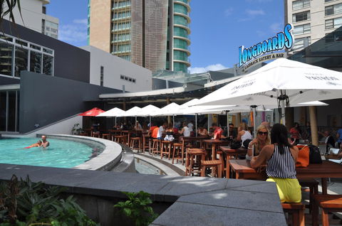 Q1 Resort & Spa - Official - Tourism Townsville 23
