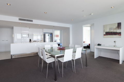 Q1 Resort & Spa - Official - Tourism Townsville 36