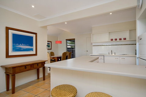 Skippers Cove Waterfront Resort - Tourism Townsville 16