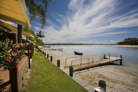 Skippers Cove Waterfront Resort - Tourism Townsville 2