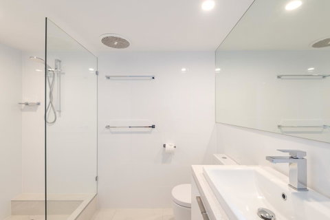 Munna Beach Apartments - Tourism Townsville 4