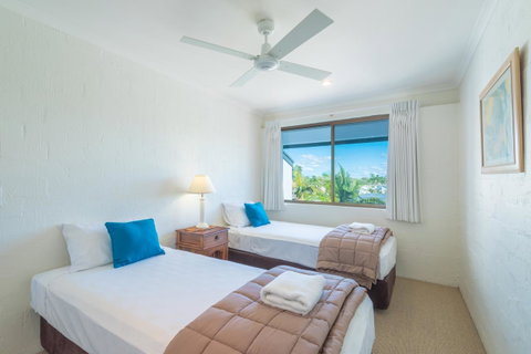 Munna Beach Apartments - Tourism Townsville 16