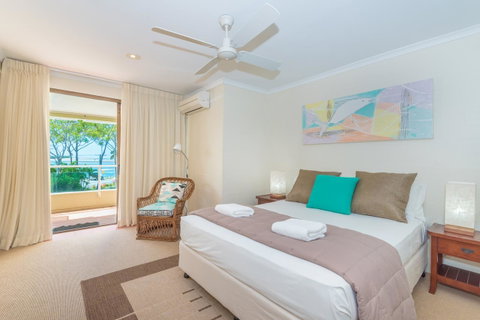 Munna Beach Apartments - Tourism Townsville 1