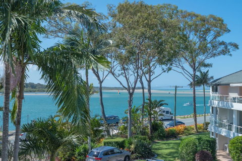 Munna Beach Apartments - Tourism Townsville 2