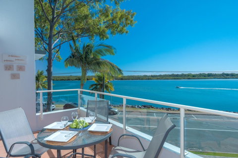 Munna Beach Apartments - Tourism Townsville 13