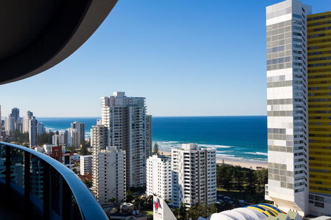 Oracle Resort Broadbeach - Gclr - Tourism Townsville 41