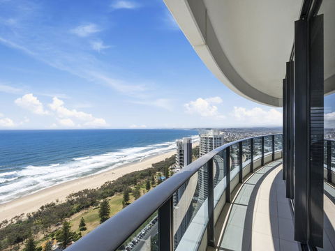 Oracle Resort Broadbeach - Gclr - Tourism Townsville 18
