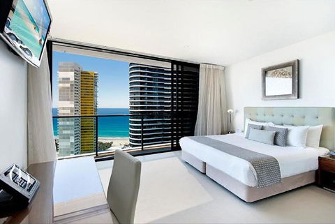 Oracle Resort Broadbeach - Gclr - Tourism Townsville 5