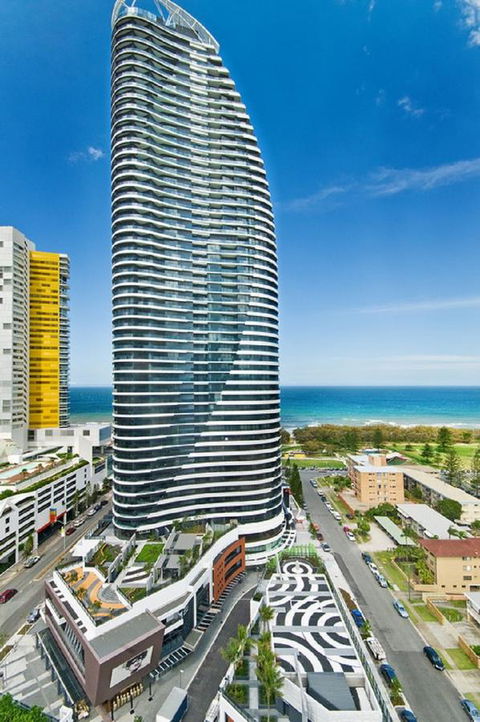 Oracle Resort Broadbeach - Gclr - Tourism Townsville 9