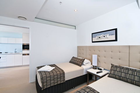 Oracle Resort Broadbeach - Gclr - Tourism Townsville 6
