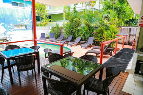 Port Douglas Motel - Tourism Townsville 26