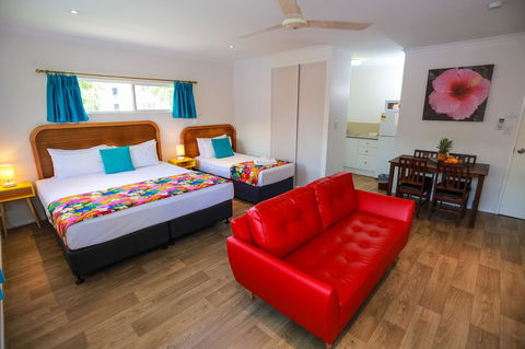 Port Douglas Motel - Tourism Townsville 2