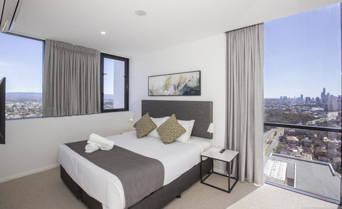 Qube Broadbeach - Tourism Townsville 1