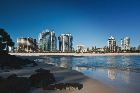 Reflections Tower Two - Tourism Townsville 8