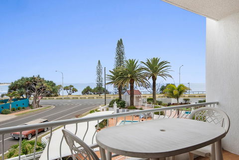 Alexandria Apartments - Tourism Townsville 35