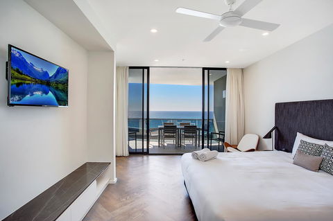 Iconic Kirra Beach Resort - Tourism Townsville 27