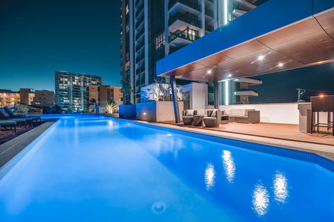 Iconic Kirra Beach Resort - Tourism Townsville 14