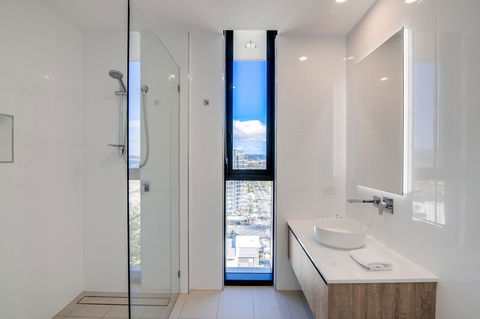 Iconic Kirra Beach Resort - Tourism Townsville 29
