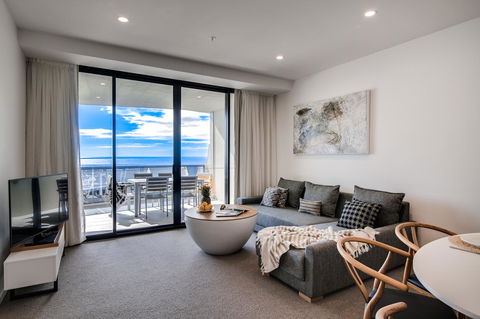 Iconic Kirra Beach Resort - Tourism Townsville 36